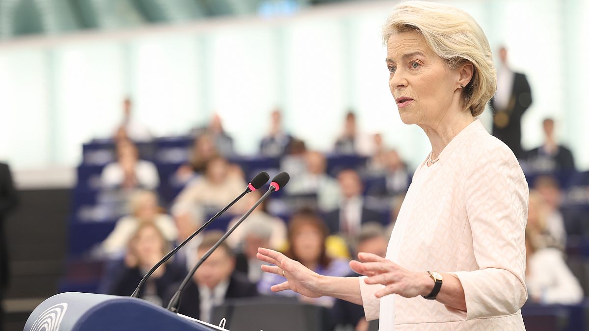 La presidente della Commissione europea Ursula von der Leyen (Ppe)