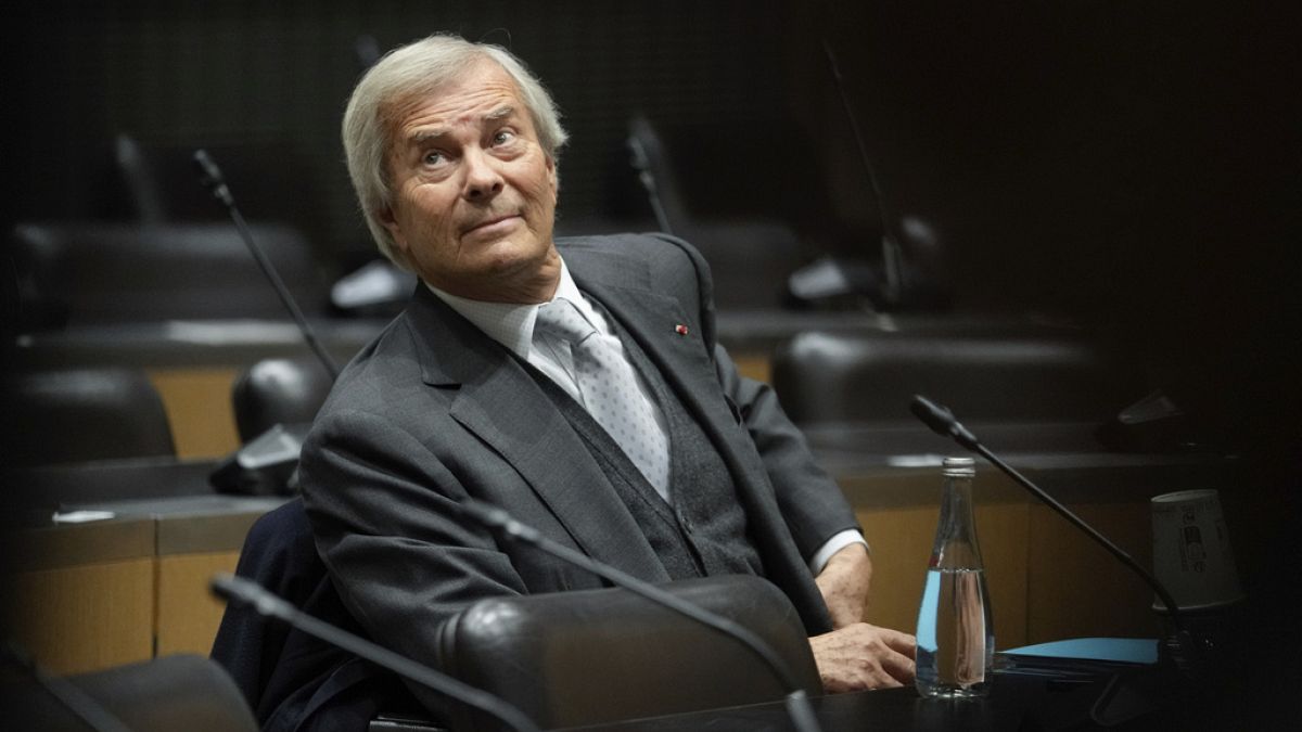 Le président de Vivendi, Vincent Bollore, assiste à une audition d’une commission d’enquête parlementaire à l’Assemblée nationale, à Paris, mercredi 13 mars 2024.