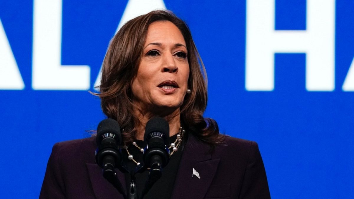 Başkan Yardımcısı Kamala Harris, Amerikan Öğretmenler Federasyonu'nun 88. ulusal kongresinde konuşuyor