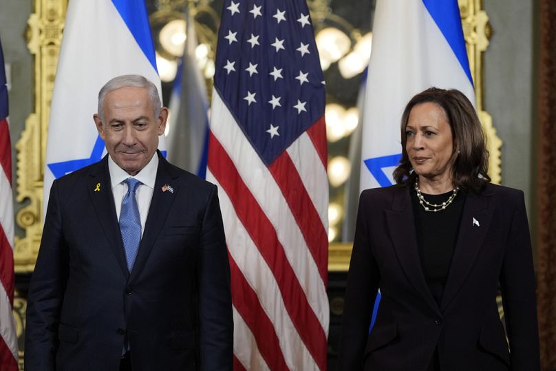 La vicepresidente Kamala Harris e il primo ministro israeliano Benjamin Netanyahu durante un incontro alla Casa Bianca, Washington, 25 luglio 2024