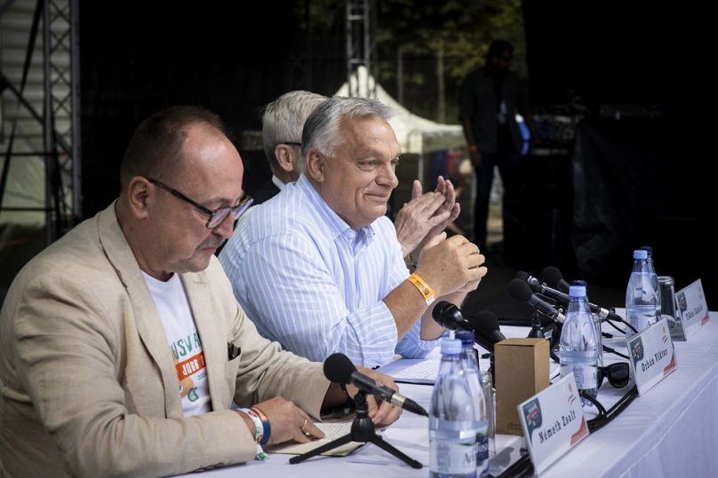 Viktor Orbán na 33.ª Universidade de verão de Balvanyos em Baile Tusnad, Roménia.