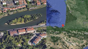A ilha dos faisões está situada no rio Bidasoa, entre Hendaye, em França, e Irun, em Espanha 
