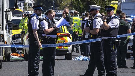 Nach einem Messerangriff auf einen Kindertanzkurs in Southport im Nordwesten Englands sind zwei Kinder getötet worden. Eine Neunjährige erlag nun ebenfalls den Verletzungen. 