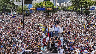 Μεγάλη συγκέντρωση της αντιπολίτευσης στο Καράκας