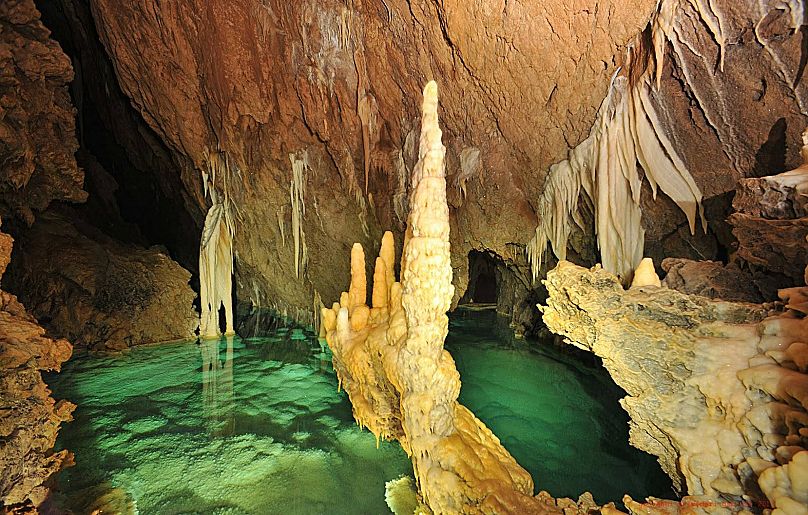 Cueva de Vjetrenica, Bosnia y Herzegovina