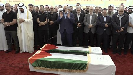 Prières funéraires à Doha, le 2 août 2024. 