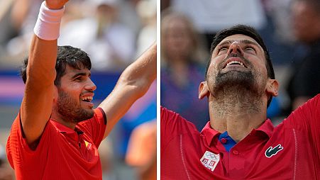 Spain's Carloz Alcaraz, left, Serbia's Novak Djokovic, right