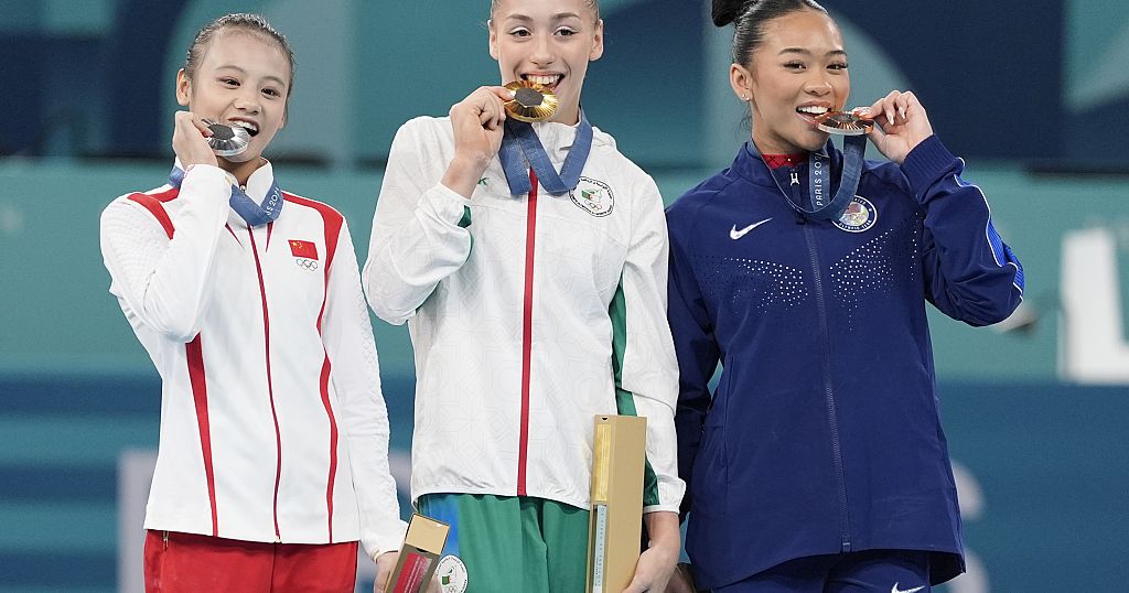 JO Paris 2024 : l'Algérienne Kaylia Nemour en or aux barres