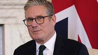 Premier Keir Starmer reagiert auf Ausschreitungen