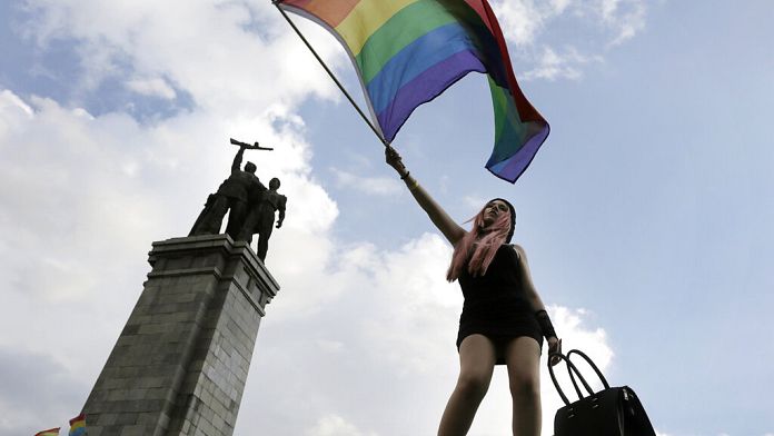 Diritti Lgbtq+ a rischio in Bulgaria: il Parlamento approva una legge contro la "propaganda"