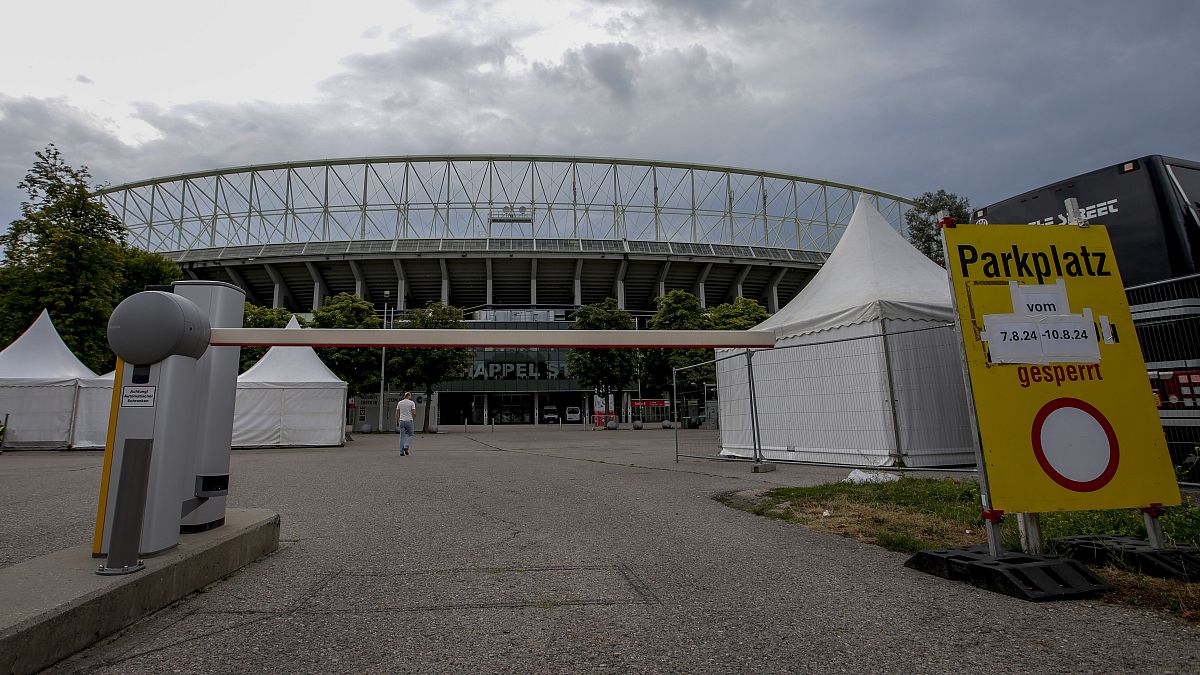 Vue extérieure du stade Ernst Happel à Vienne où Taylor Swift devait se produire