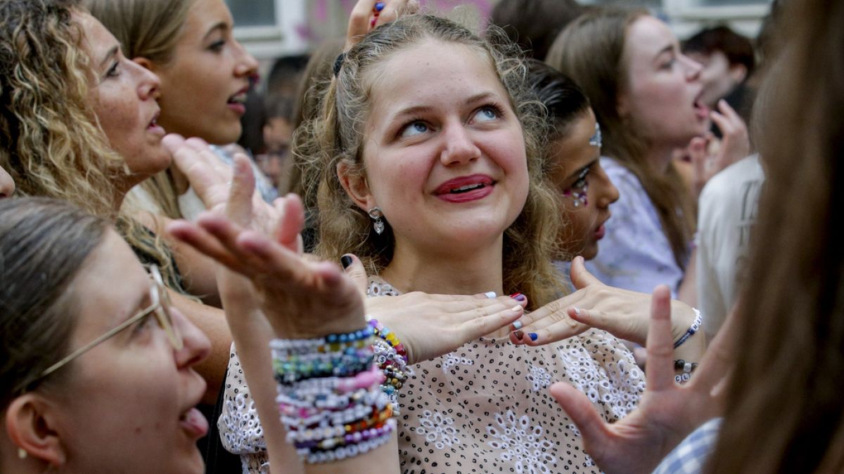 Swifties in Wien nach der Absage der drei Konzerte von Taylor Swift