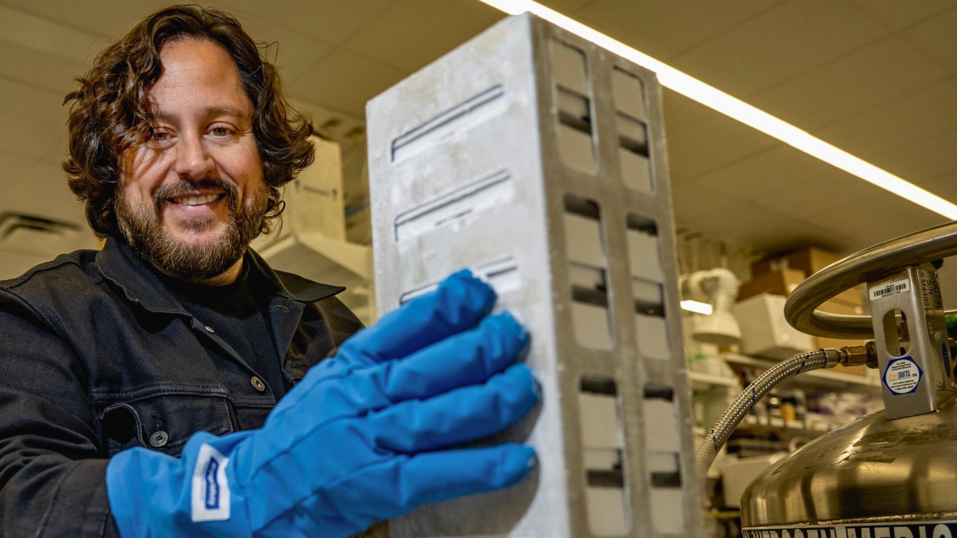 Colossal: Inside the de-extinction company on the verge of bringing ...