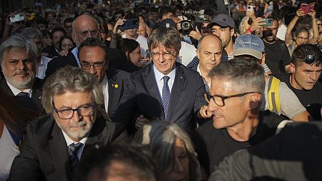 Conseller de Interior de Cataluña dando explicaciones por la huída de Puigdemont