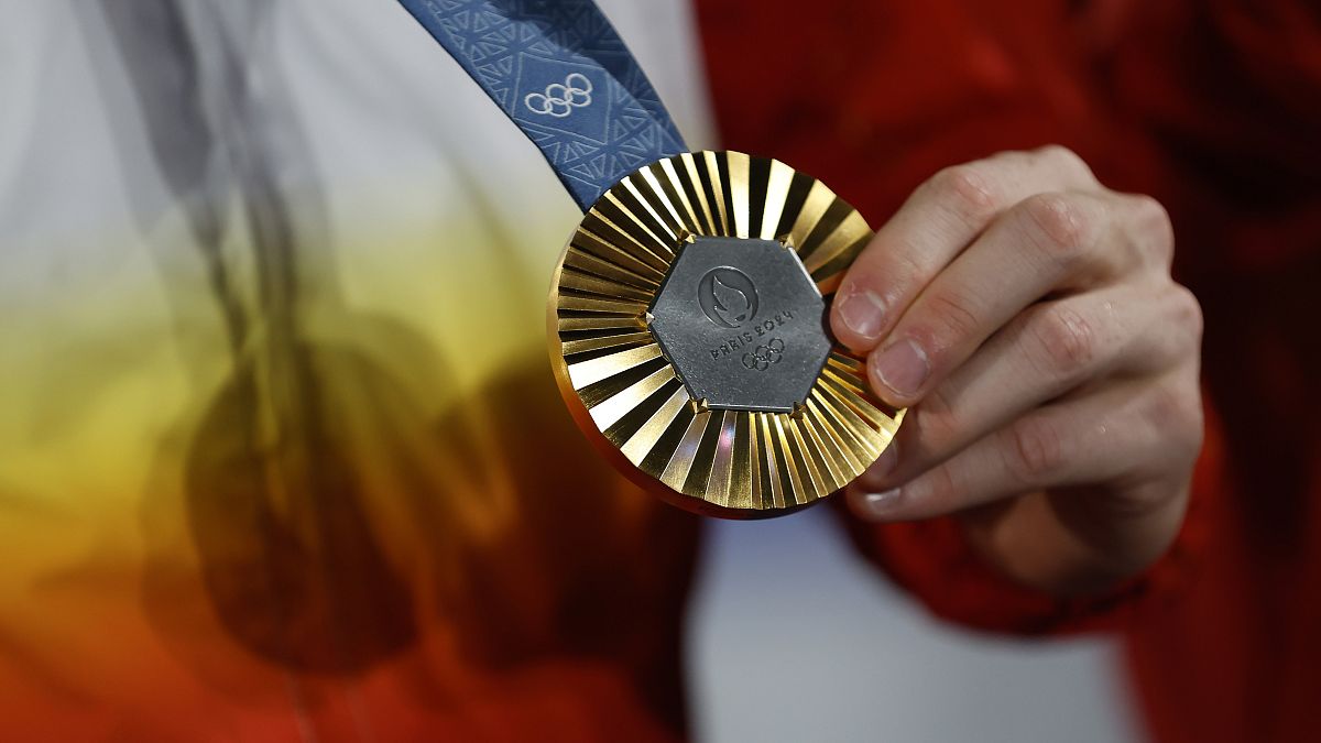 España celebra uno de los goles durante el partido en el que ha luchado por el oro contra Francia