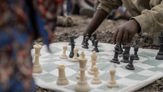 RDC : un club d'échecs redonne espoir aux enfants déplacés