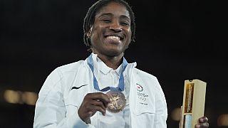 JO Paris 2024 : Cindy Ngamba, réfugiée médaillée non grata au Cameroun