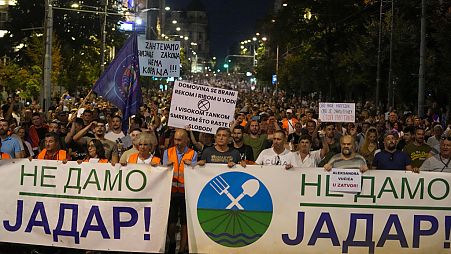 Manifestación en contra de la minería de litio en Belgrado