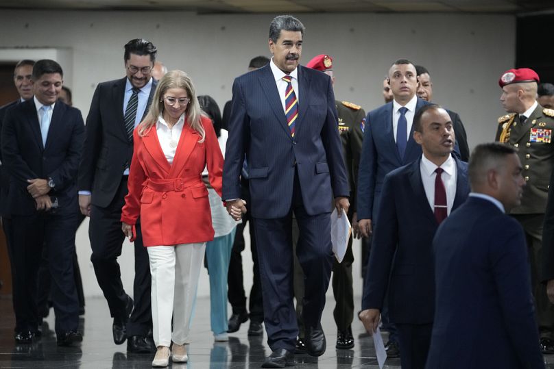 Maduro a su salida del Tribunal Supremo. 