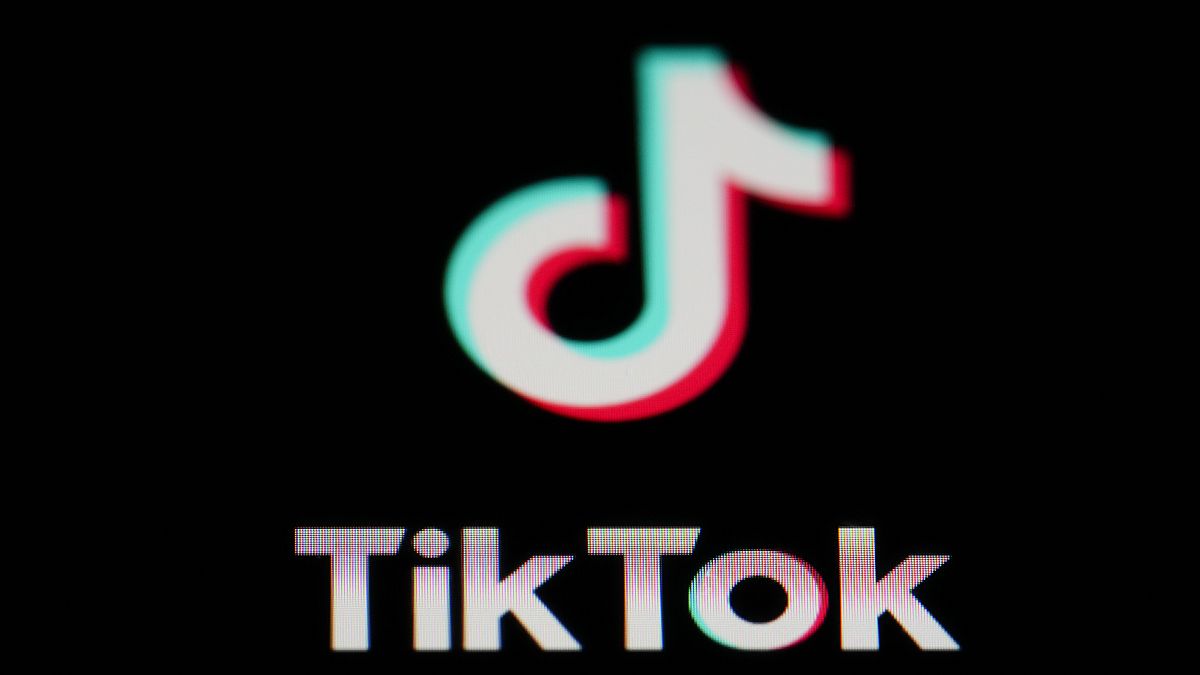 TikTok yeme alışkanlıklarını olumsuz şekilde etkileyebiliyor.