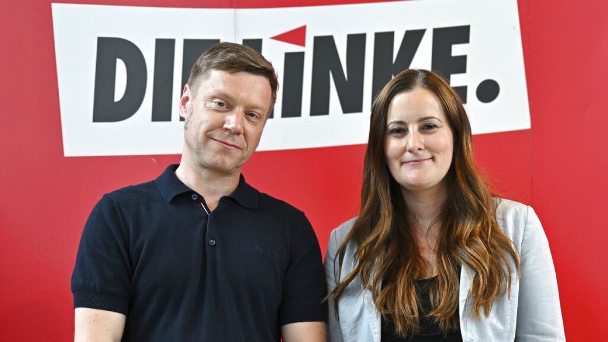 Janine Wissler (sağda) ve Martin Schirdewan