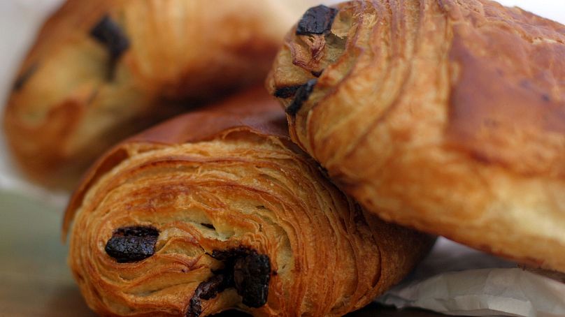 Pain au chocolat or chocolatine?