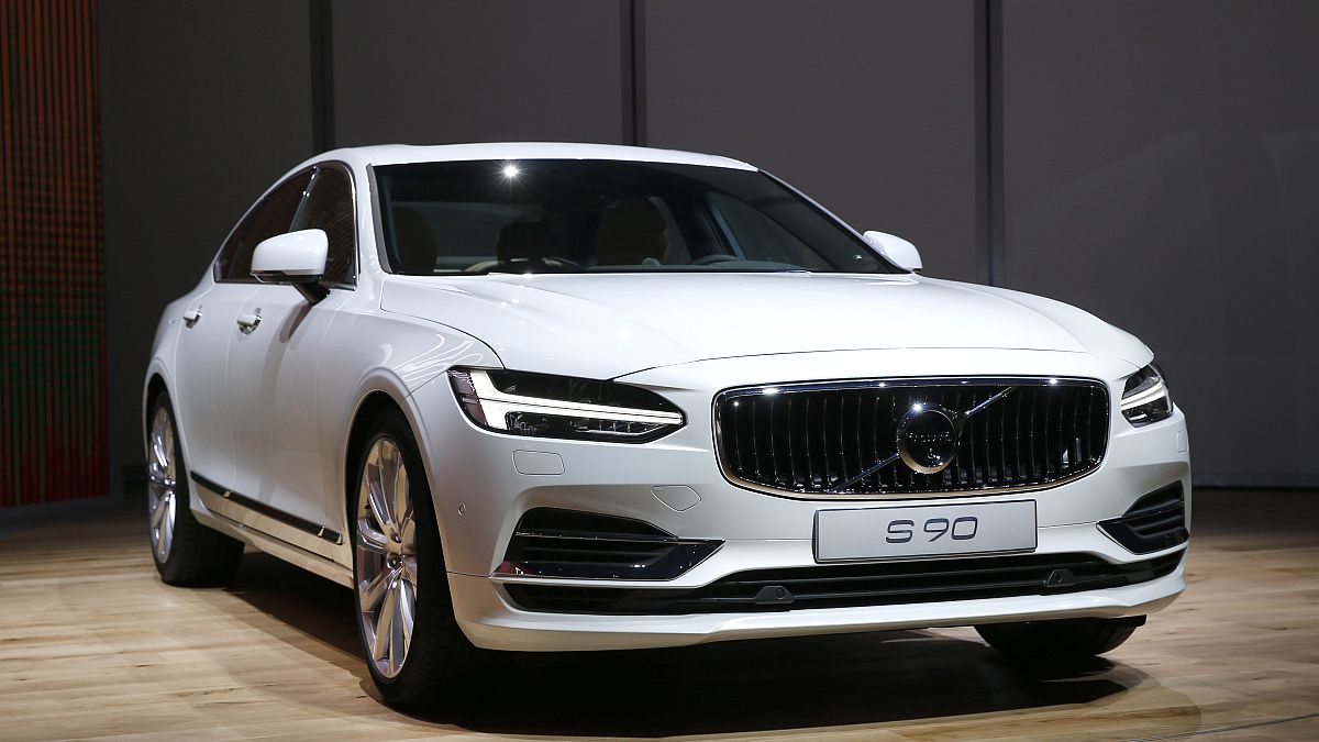 Volvo S90 (Arşiv)