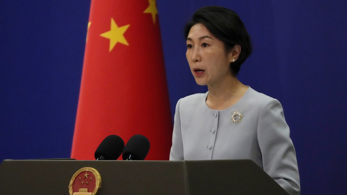 Die Sprecherin des chinesischen Außenministeriums, Mao Ning, spricht während einer Pressekonferenz im Außenministerium in Peking, Montag, 19. August 2024.