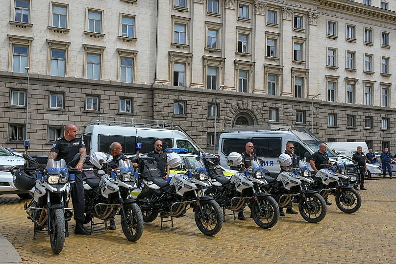 L'action de protestation de la police bulgare face au palais présidentiel