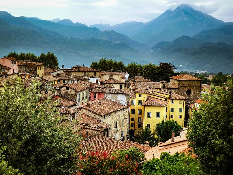 Barga está situada en la región italiana de la Toscana, pero no es raro escuchar acento escocés o ver a algún residente enfundado en una falda de cuadros.