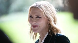 Cate Blanchett tiyatroya geri dönüyor.