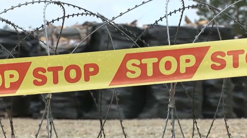 Equipamiento en el parque lituano de defensa contra la movilidad en Pabradė, 22 de agosto de 2024.