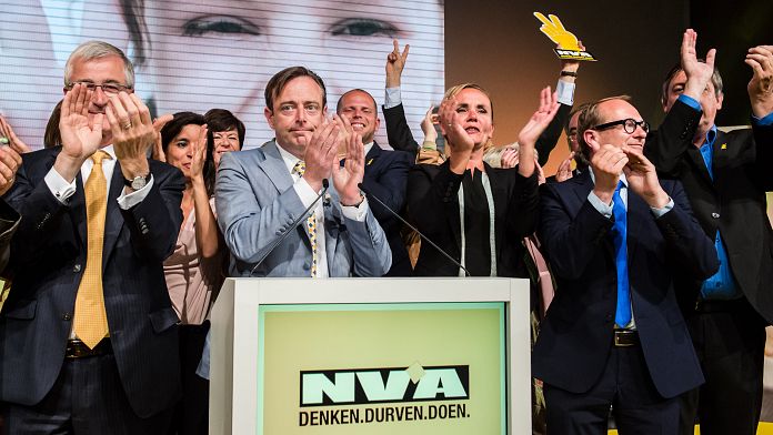 Belgio, Bart De Wever si dimette da negoziatore della coalizione: nuovo governo in stallo