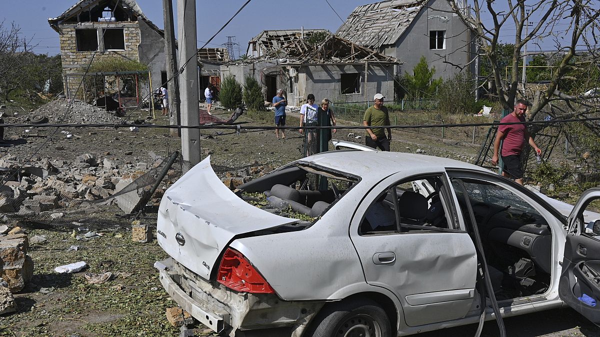 Destroços após ataque russo perto da cidade ucraniana de Odessa