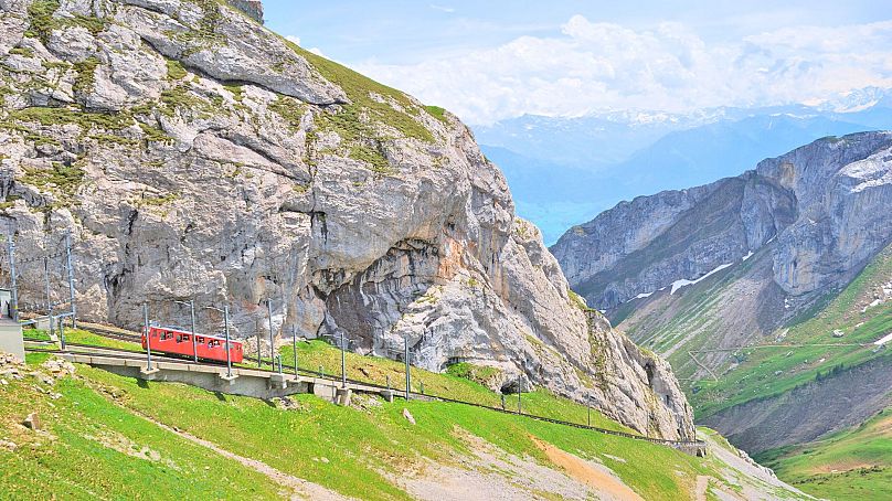 El tren de cremallera del Monte Pilatus, Suiza.