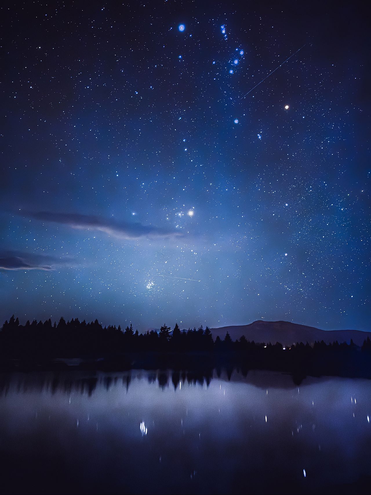 Night Sky in Lake Tekapo by Paddy Chao (Landscape category, 1st place) 