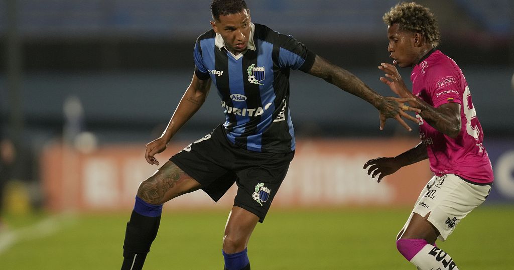 Uruguayan football player dies days after collapsing during a game Uruguayan football player dies days after collapsing during a game