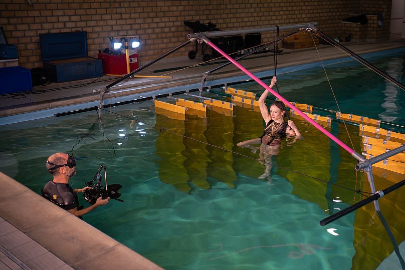 Filip Blommaert photographs model Stephanie Turner for latest photoshoot. Honey Black. 30 August, 2024. Belgium.