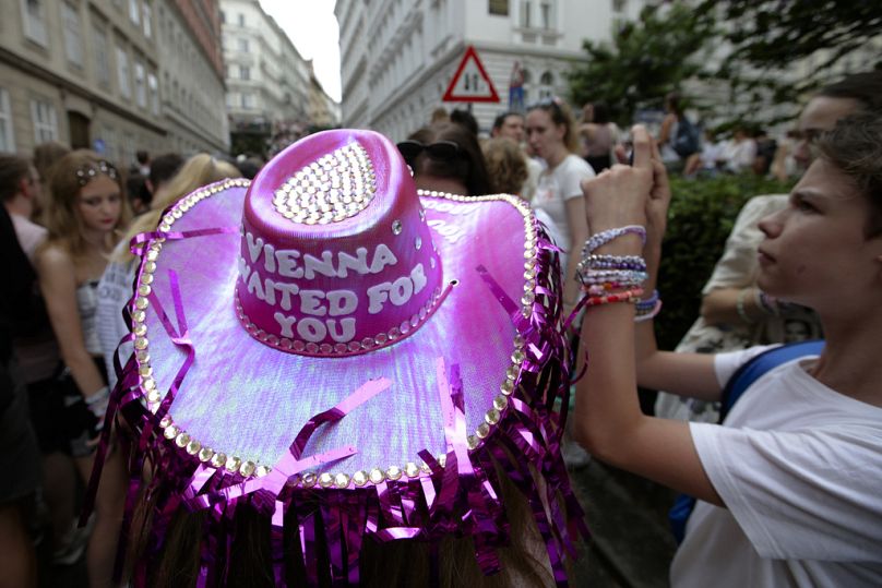 Swifties gather in Vienna.