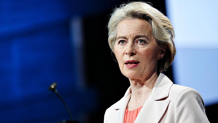 Von der Leyen, monito a Orbán: "La pace non può mai significare resa"
