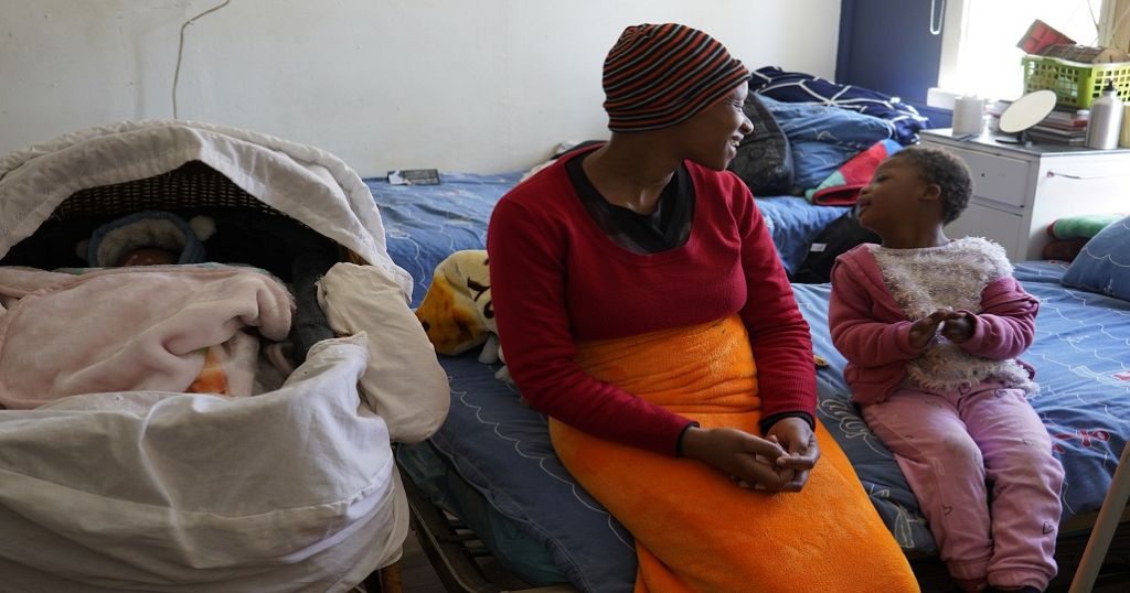 Gauteng’s struggle: why are babies still being born with HIV? Gauteng’s struggle: why are babies still being born with HIV?