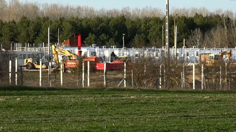 Des barrières construites par la Hongrie à la frontière avec la Serbie, le 21 mars 2017.