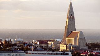 İzlanda'nın başkenti Reykjavik'teki Hallgrimskirkja Kilisesi.