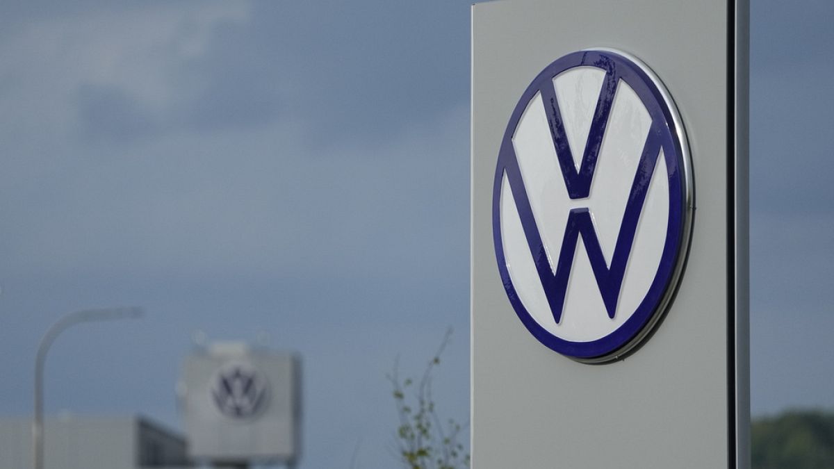 Για πρώτη φορά σε 87 χρόνια ιστορίας η VW εξετάζει το κλείσιμο γερμανικών εργοστασίων