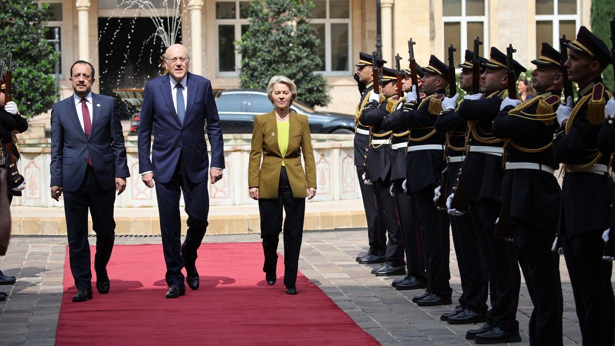 Kıbrıs Cumhurbaşkanı Nikos Christodoulides, Lübnan Başbakanı Najib Mikati ve Avrupa Komisyonu Başkanı Ursula von der Leyen