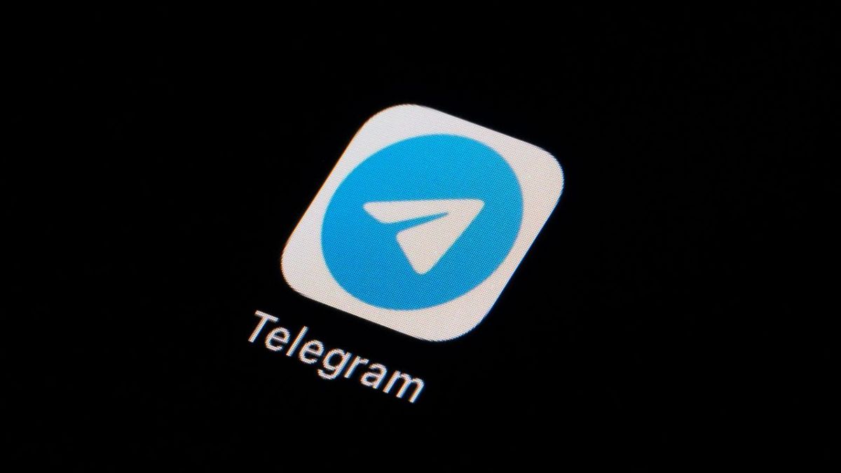 DATEI - Das Symbol für die Instant-Messaging-App Telegram ist auf einem Smartphone zu sehen, Dienstag, 28. Februar 2023, in Marple Township, Pa. 