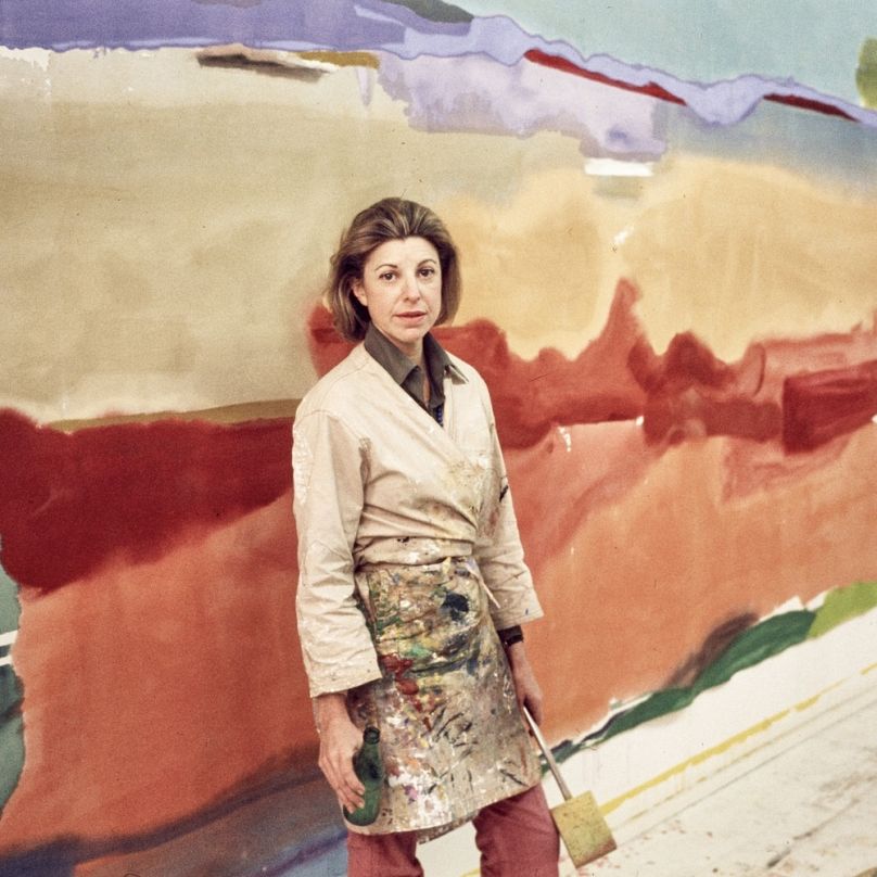 Helen Frankenthaler en su estudio de  East 83rd Street, in 1974.