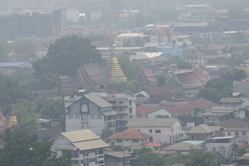 A worldwide issue - especially for developing nations: A thick layer of smoke covers the city of Chiang Mai province in northern Thailand in April 