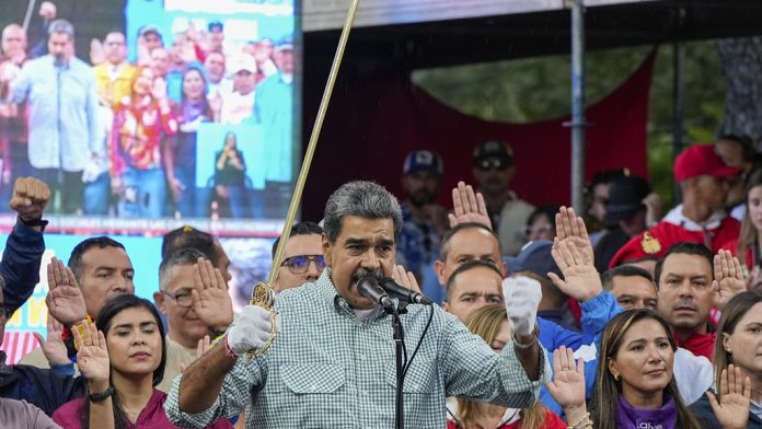 Venezuela, 31 ex capi di Stato e di governo accusano Maduro di crimini contro l'umanità