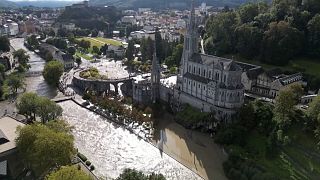 El Santuario de Lourdes se inunda por la crecida del río (08/09/2024)